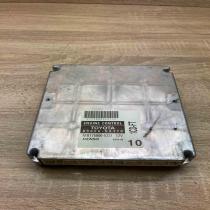 89666 02110 MB175800 5221  Engine control unit/module ECU Toyota Corolla E120 E1