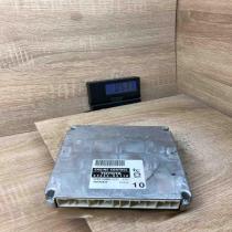 89666 02110 MB175800 5221  Engine control unit/module ECU Toyota Corolla E120 E1