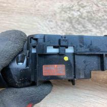05190 17F373 05190 17F381  Wiper turn signal indicator stalk/switch Toyota Avens