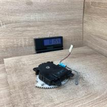 113800 2800 12L  Air flap motor/actuator Toyota Avensis T270