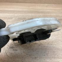 D266 DY9AA   Air flap motor/actuator Hyundai i30