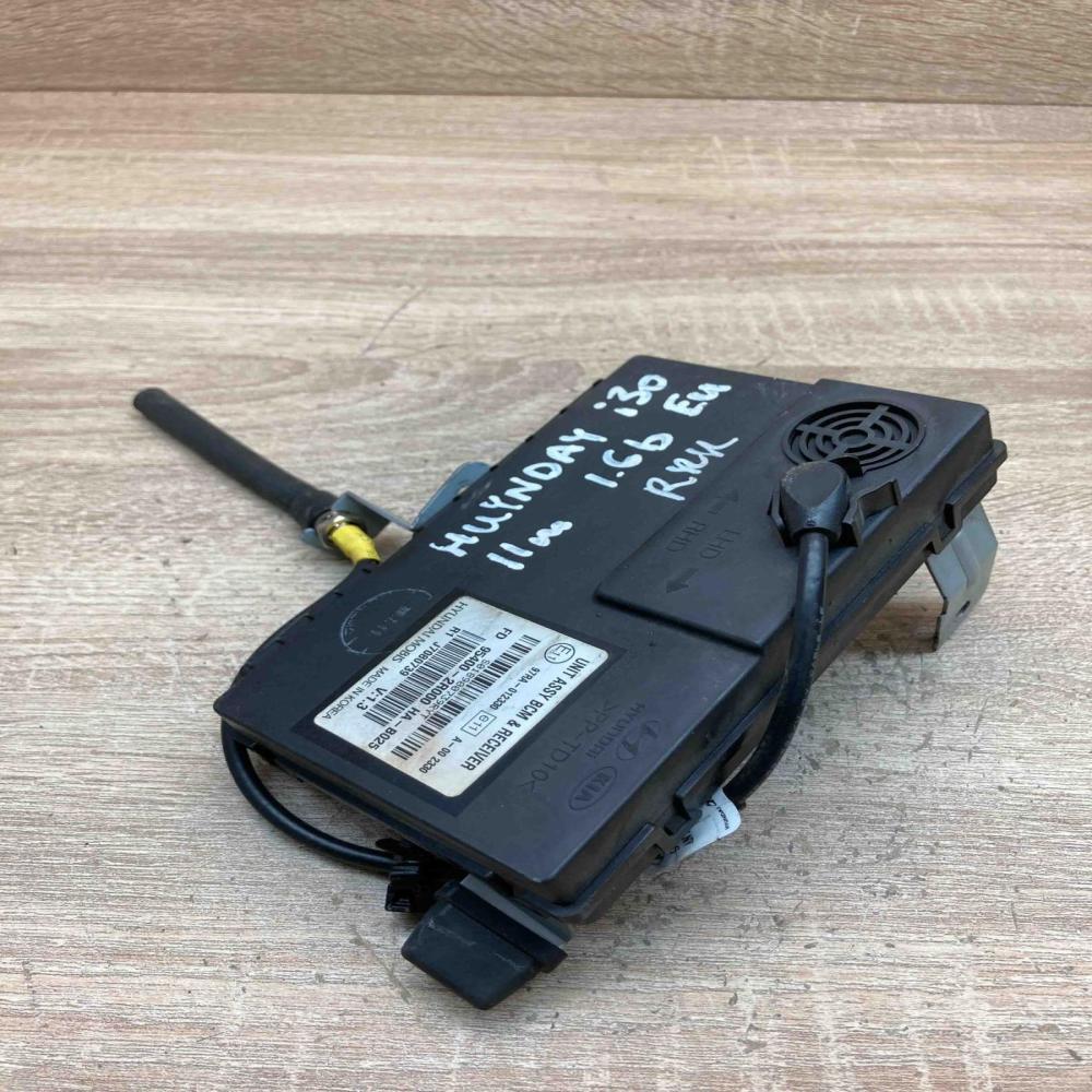 95400 2R000 97RA 012330  Other control units/modules Hyundai i30