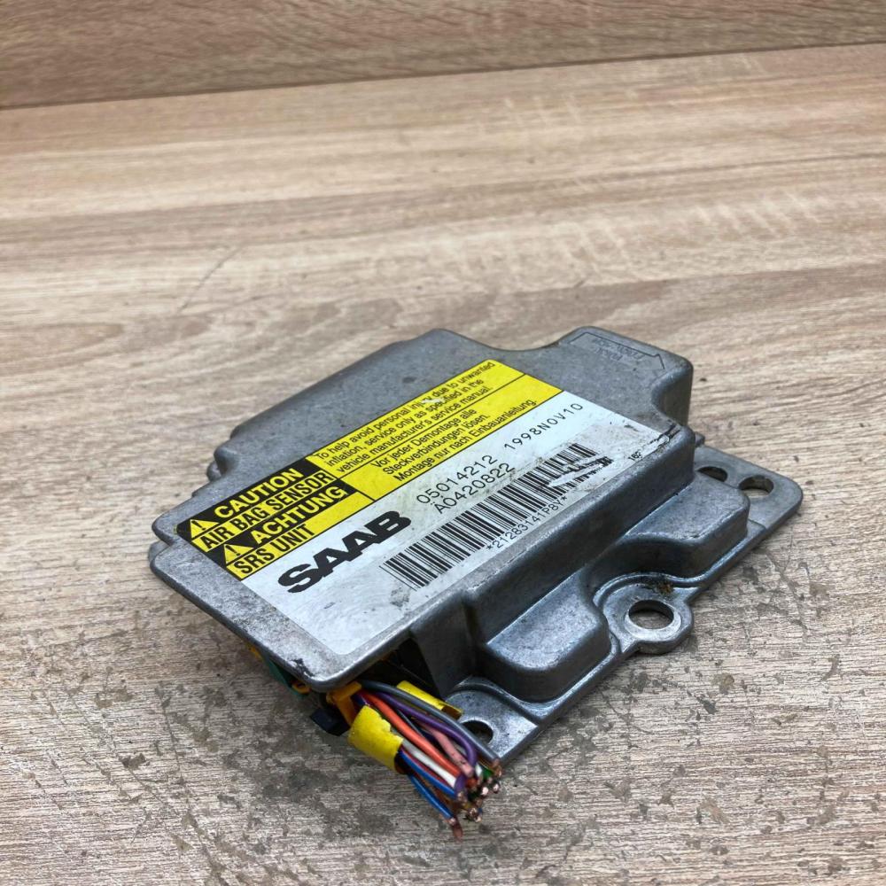 05014212 A0420822  Airbag control unit/module Saab 9-5