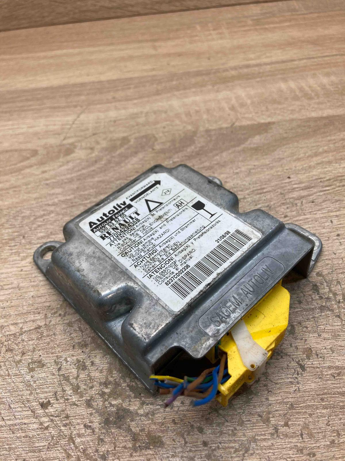 550536200 7700429436B With Plug Airbag control unit/module Renault Laguna I