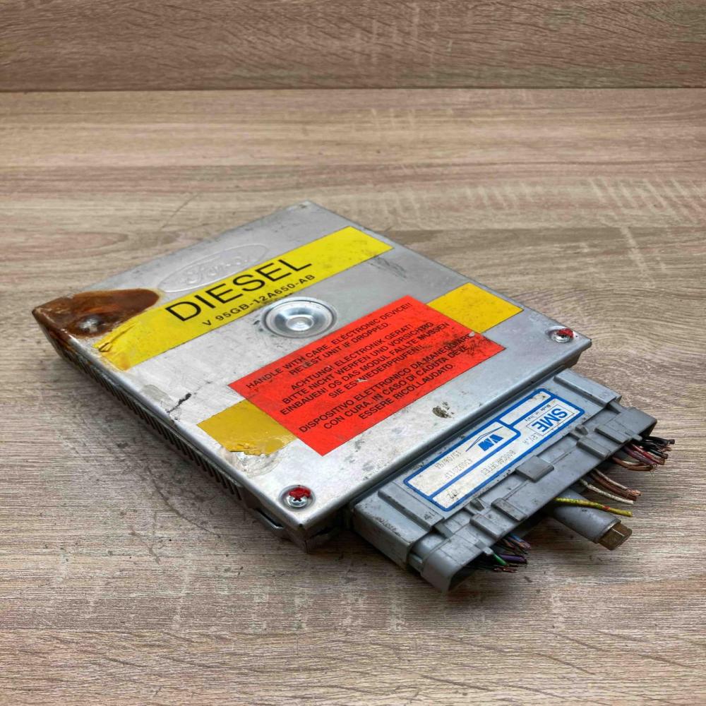 95GB 12A650 AB  With Plug Engine control unit/module ECU Ford Explorer