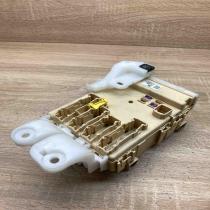89221 02331 82730 12X70A  Comfort/convenience module Toyota Auris 150