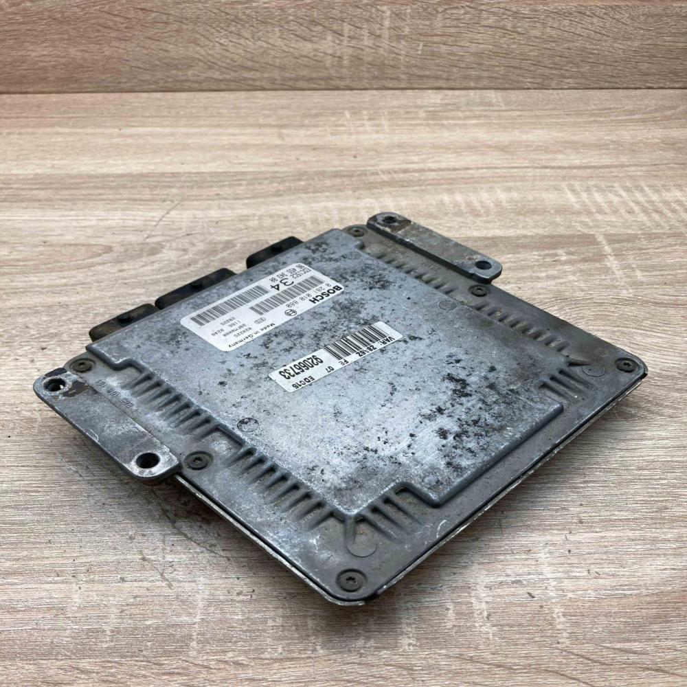 9645534380 0281010880  Engine control unit/module ECU Peugeot 607