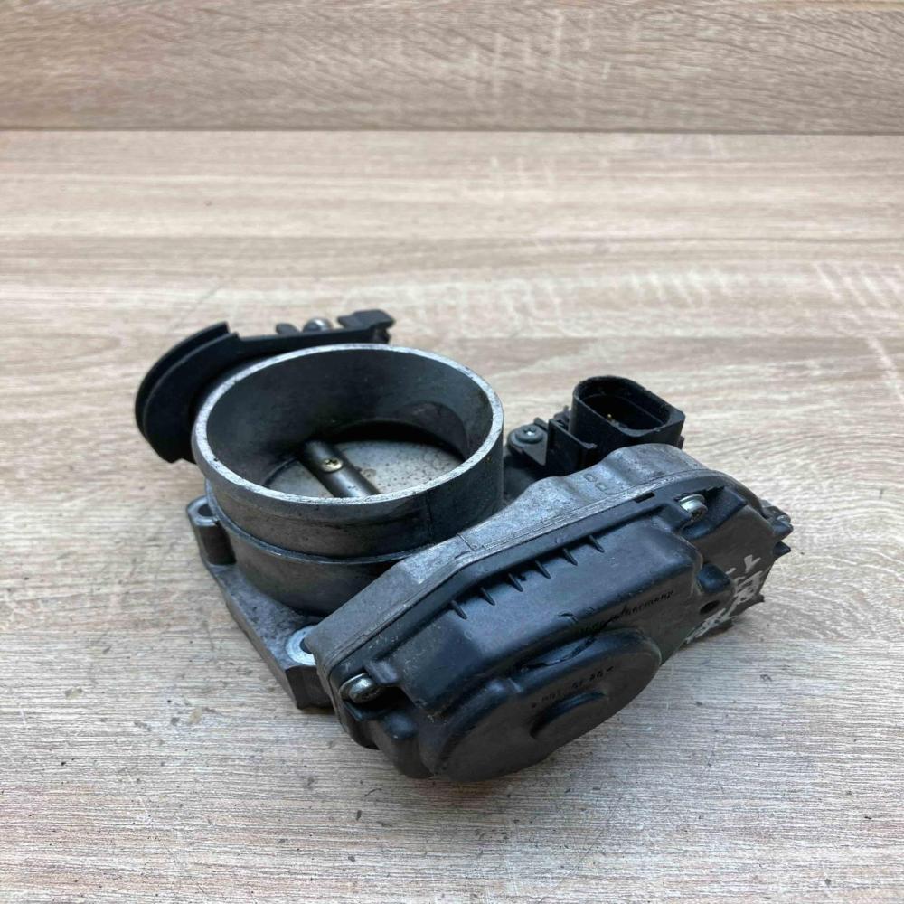 058133063Q 408 237 212  Throttle valve Volkswagen PASSAT B5