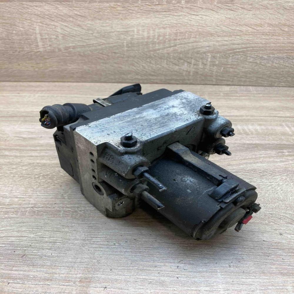 8D0614111 0265214002 With Plug ABS Pump Audi A4 S4 B5 8D