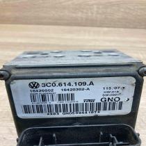 3C0614109A   ABS Pump Volkswagen Passat Alltrack