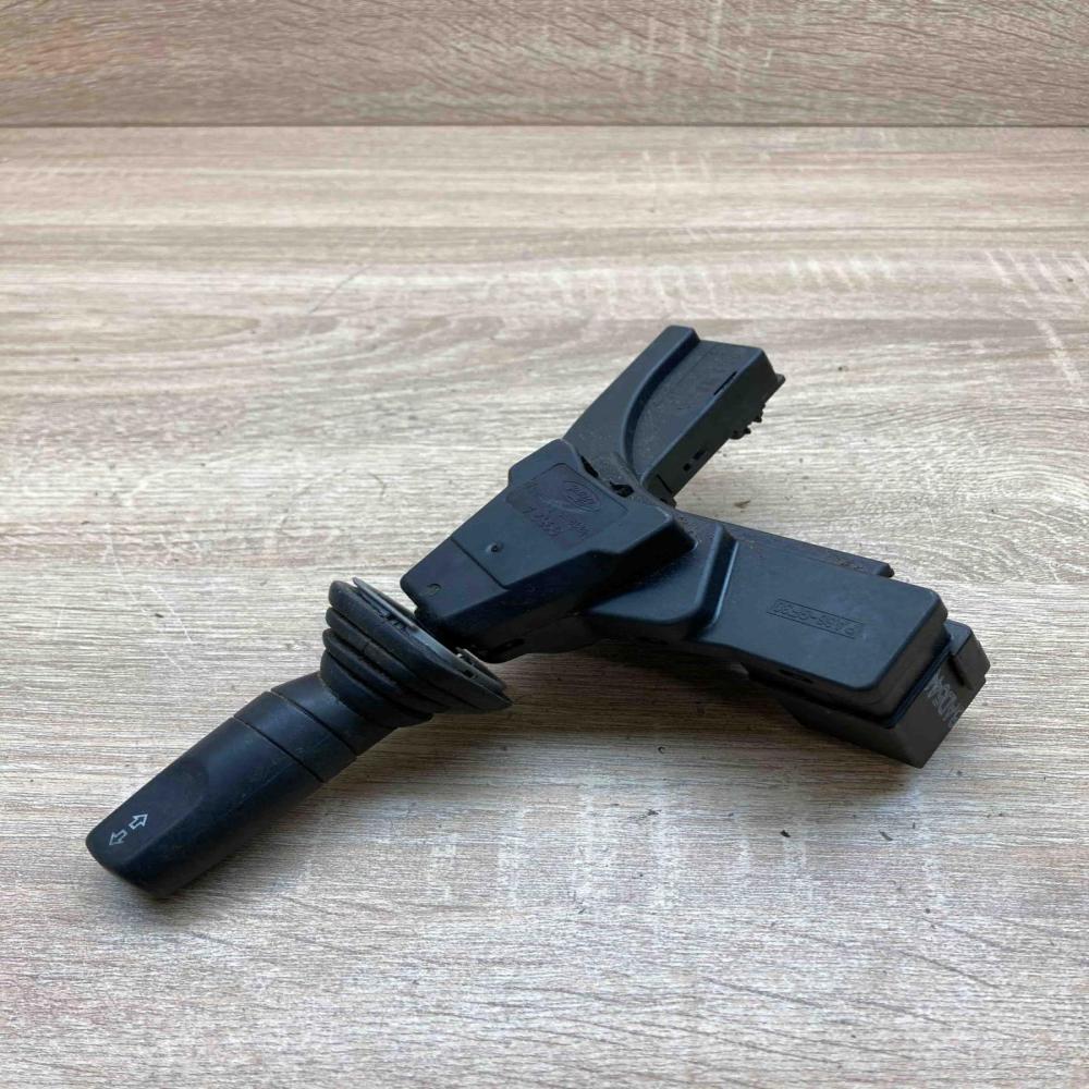 95BG13B302AA   Indicator stalk Ford Mondeo MK II