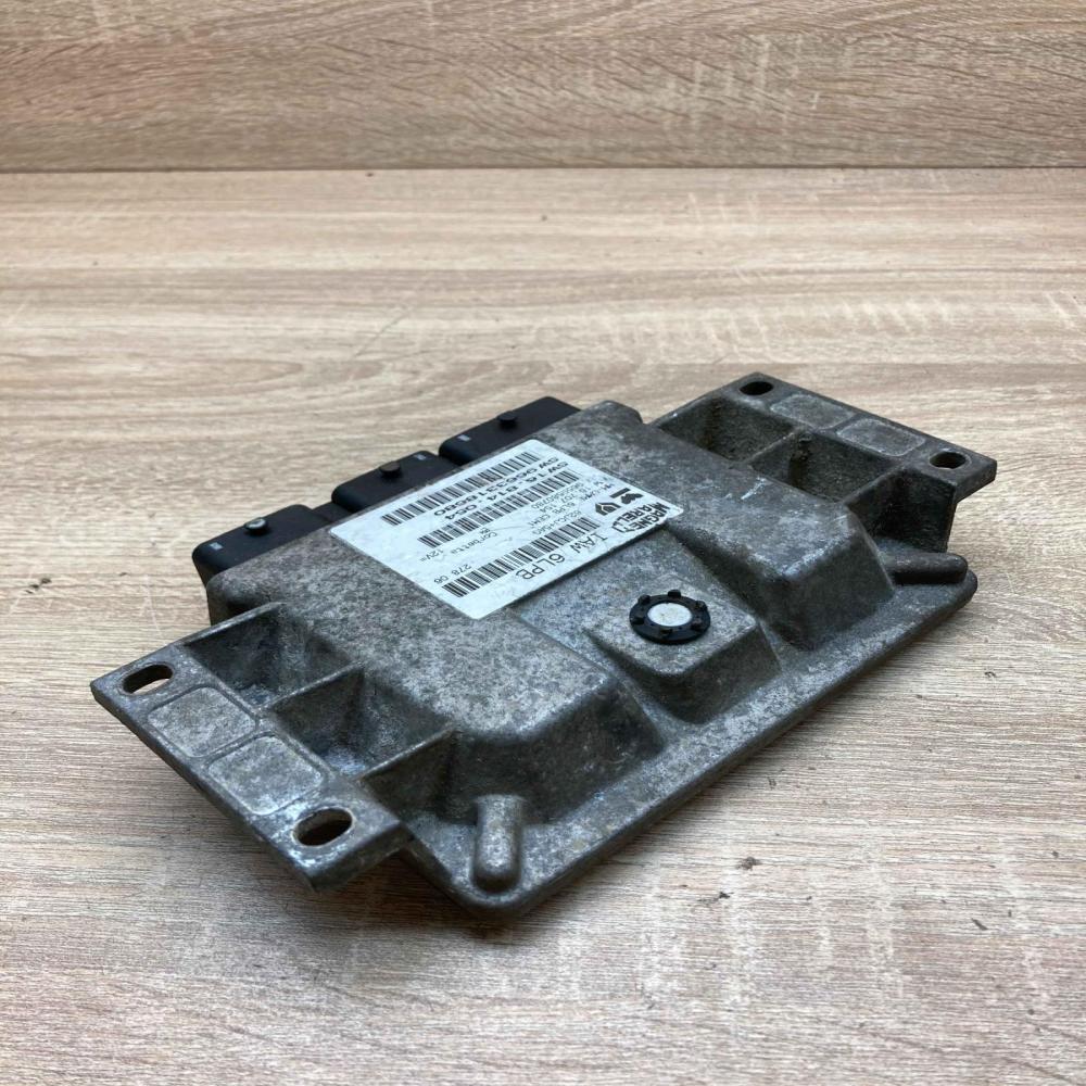 9663318680   Engine control unit/module ECU Peugeot 307
