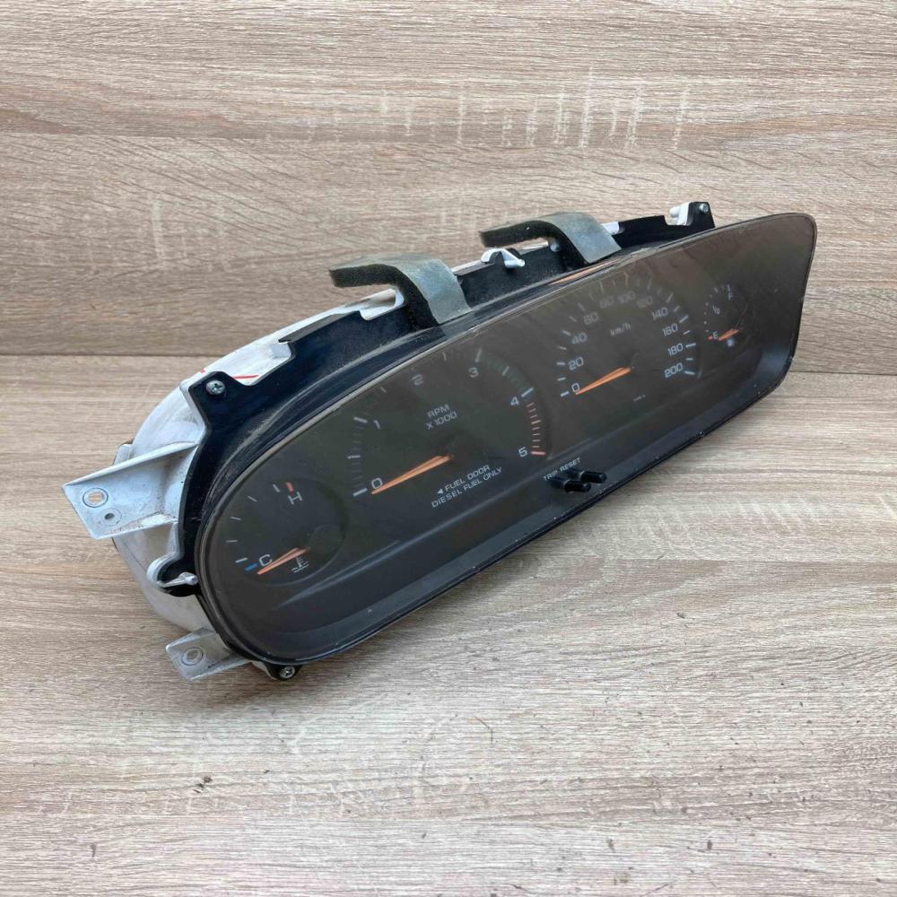 P04685629AB  For Diesel LHD Speedometer (instrument cluster) Chrysler Voyager