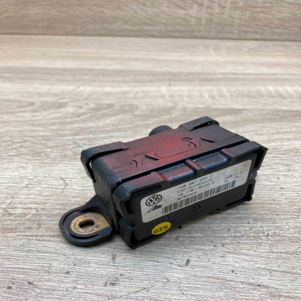 1K0907655C   ESP acceleration yaw rate sensor Volkswagen Transporter - Caravelle