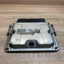 8200222133 0281011102  Engine control unit/module ECU Renault Scenic I