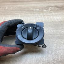 9065450504   Light switch Mercedes-Benz Sprinter W906