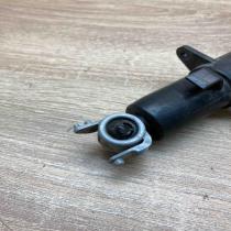 010312 1633 01031216332  Windscreen/windshield washer pump Toyota Carina T210