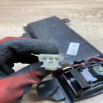 8159694   12 V Socket (front) BMW 5 E39