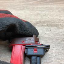 95BB 7C534 AC P6MGA  Brake pedal sensor switch Ford Mondeo Mk III