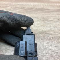 09132299 09175172  Brake pedal sensor switch Opel Astra G