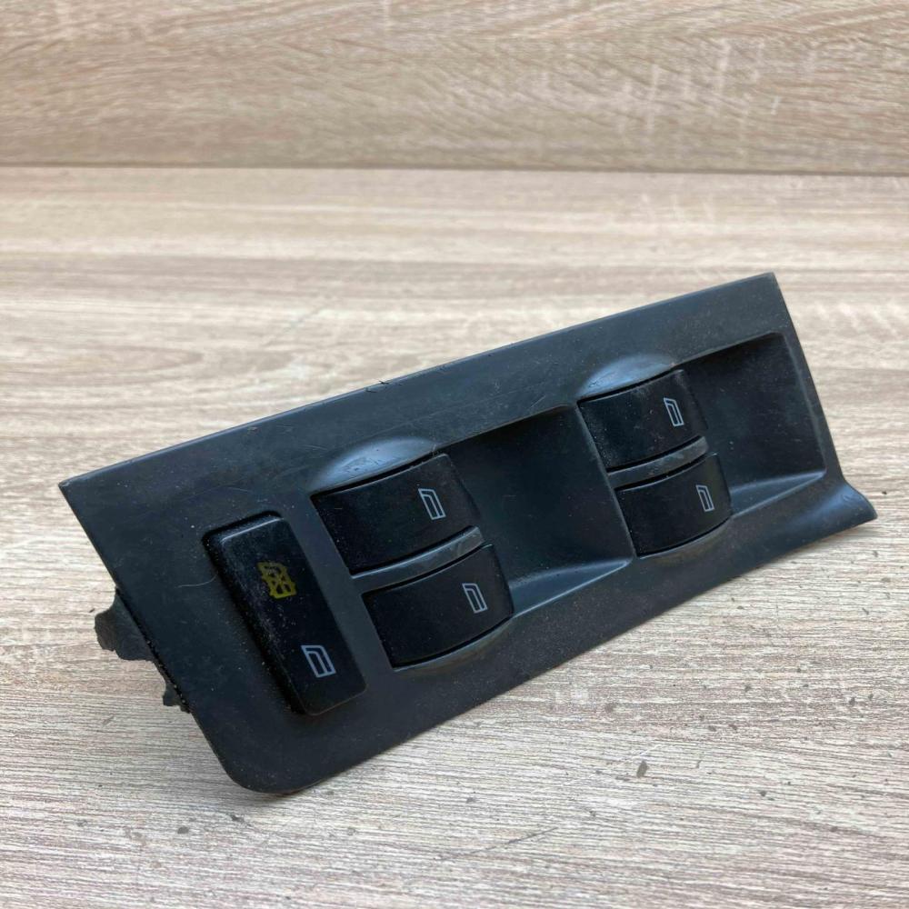 4B0959851   Electric window control switch Audi A6 S6 C5 4B