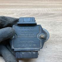 8D0905351   Ignition amplifier control unit Audi A4 S4 B5 8D