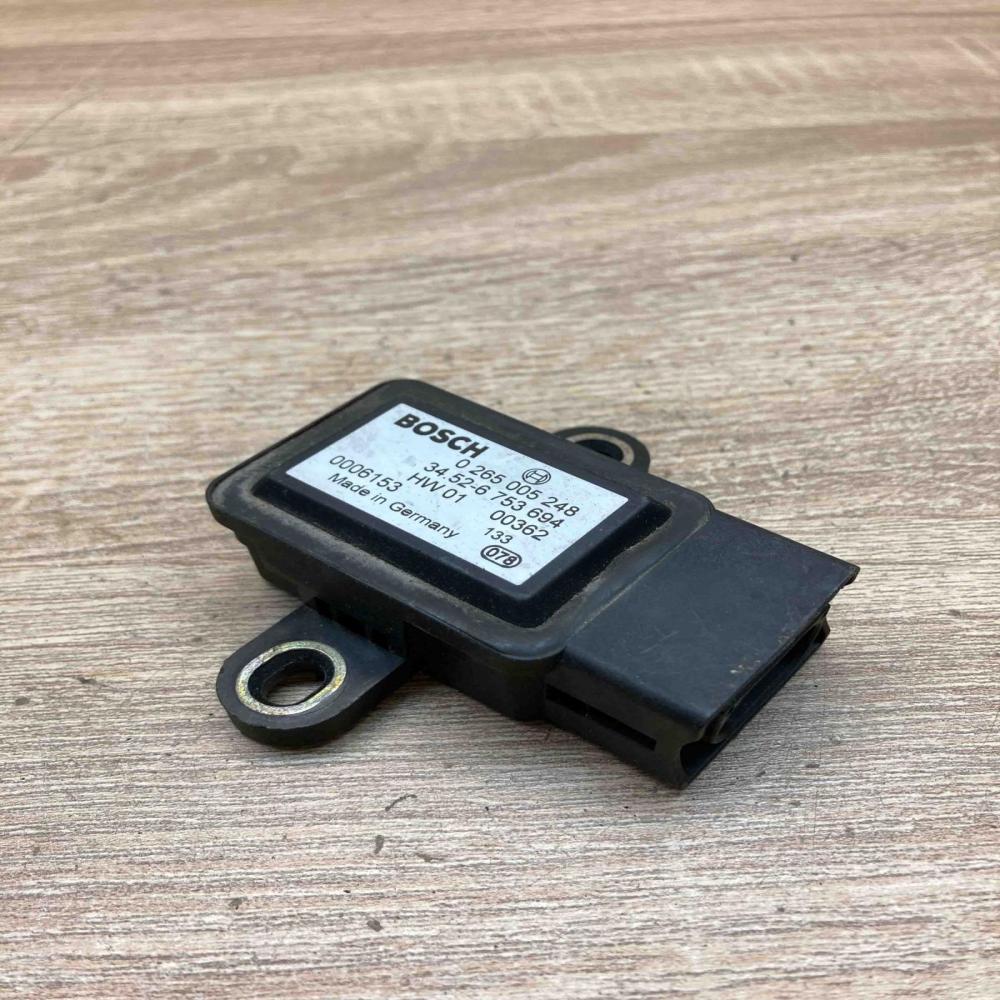 6753694 0265005248 Used  ESP acceleration yaw rate sensor BMW 5 E39