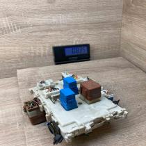 24350 AV700 111605 1  Fuse module Nissan Primera