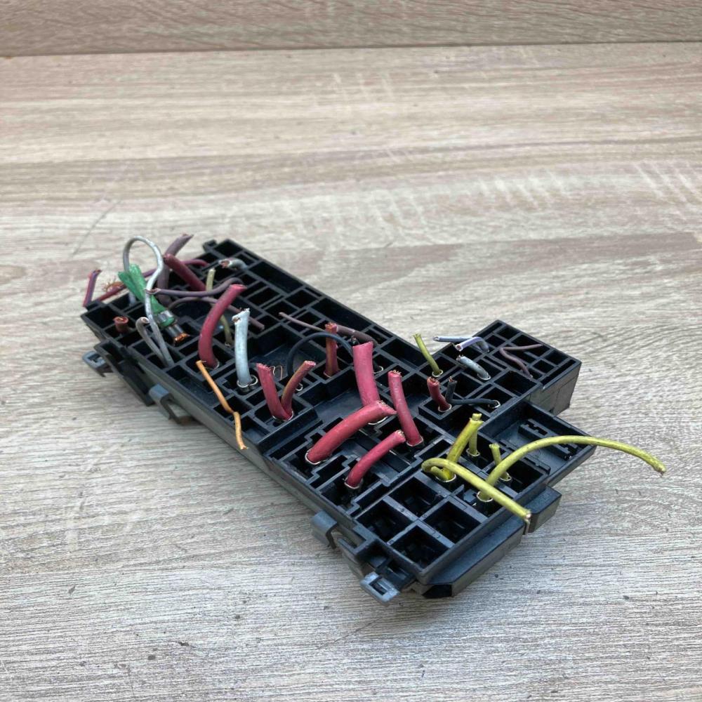 7703297193   Fuse box set Renault Megane I