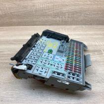 90504534   Fuse module Opel Vectra B