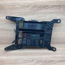 6025307195   Fuse module Renault Espace III