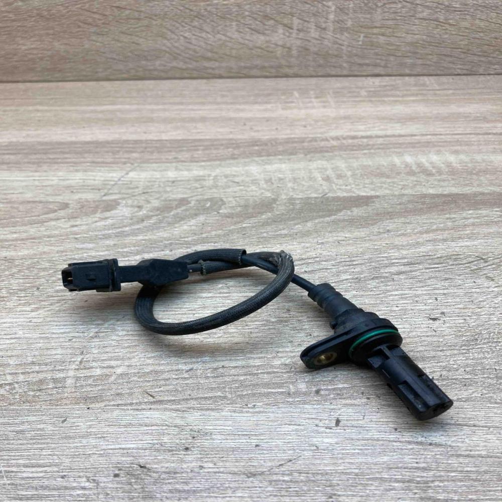 39180 25200   Crankshaft position sensor Hyundai Sonata