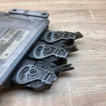 HOM8200039569 0281001934 Main  Engine control unit/module ECU Renault Scenic RX