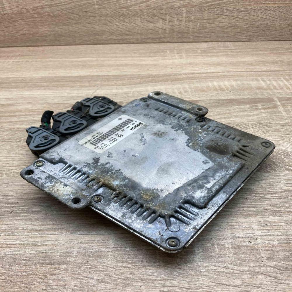 HOM7700106485 0281001997  Engine control unit/module ECU Renault Laguna II