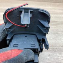 8200095495B 8200176081  Electric window control switch Renault Megane II