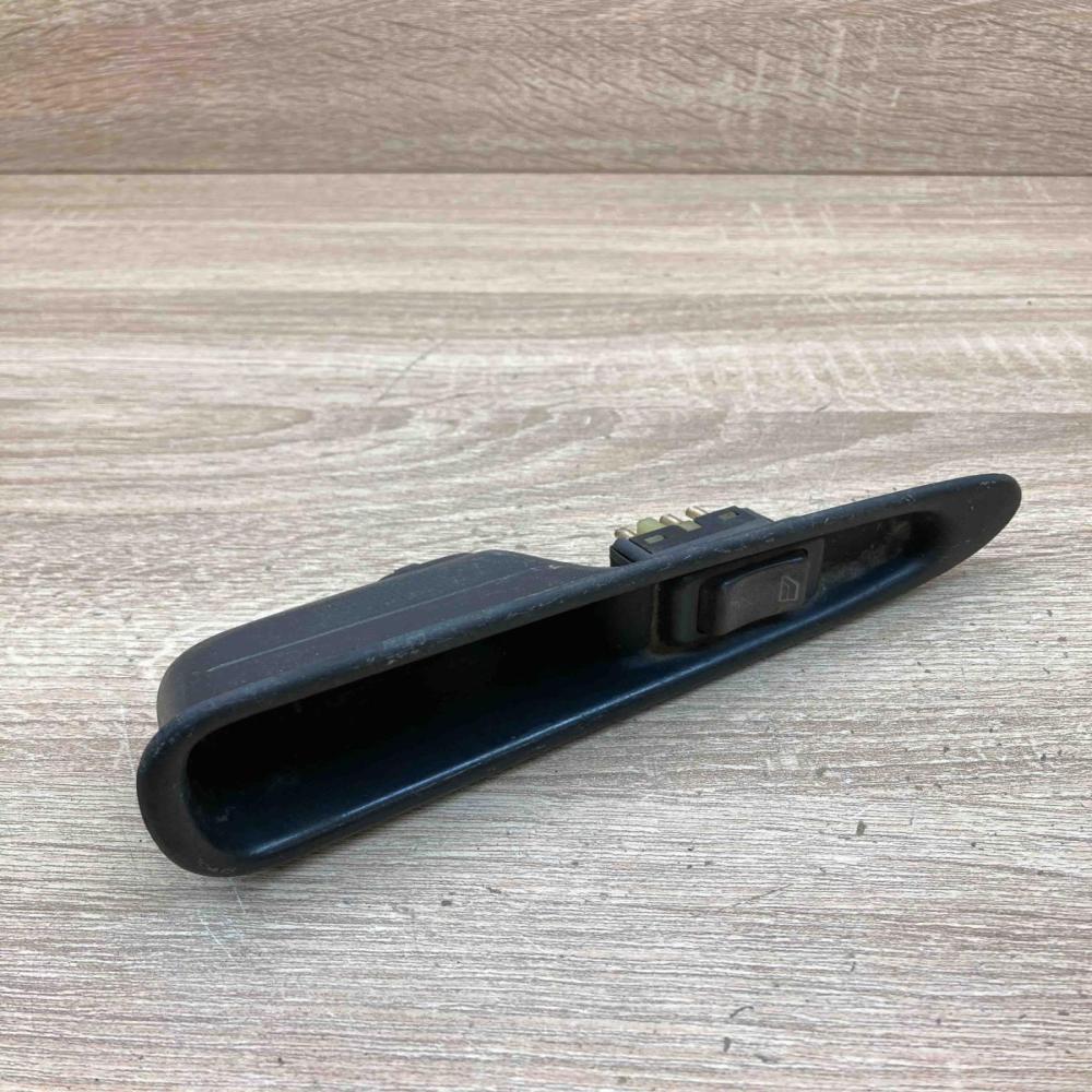 821424 03458028  Electric window control switch Volvo S40, V40