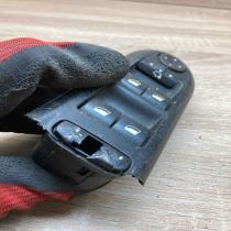 96468704XT 81081204  Electric window control switch Peugeot 407