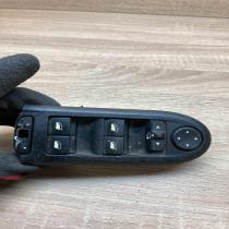 96468704XT 81081204  Electric window control switch Peugeot 407