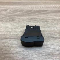 BP4K55225 03750390  Other switches/knobs/shifts Mazda 3 I
