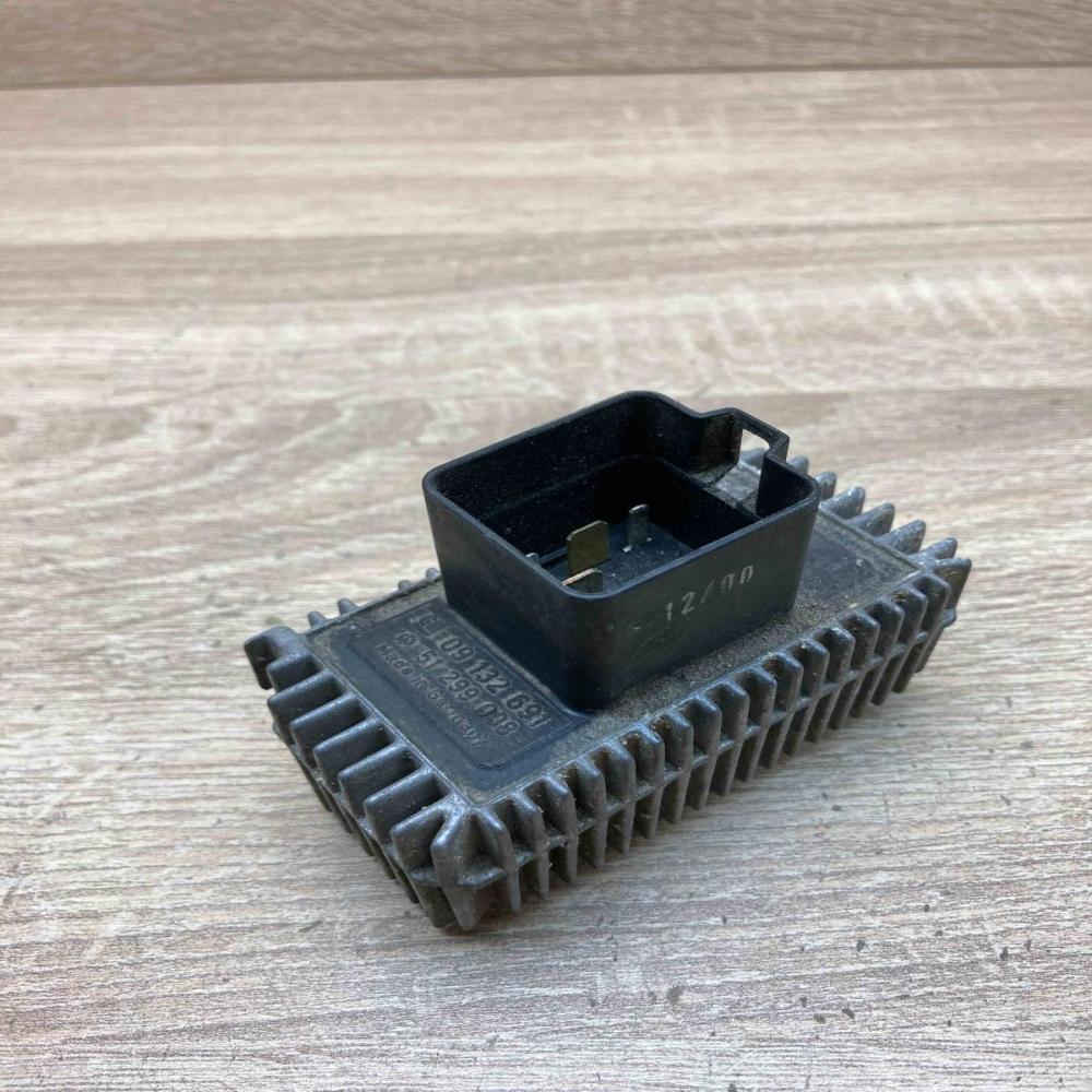 09132691 51299008  Glow plug pre-heat relay Opel Astra G