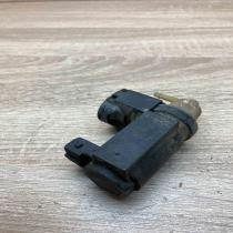 8200486264   Turbo solenoid valve Renault Laguna II