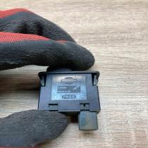 36997B 024702  Headlight level height control switch Nissan Almera Tino