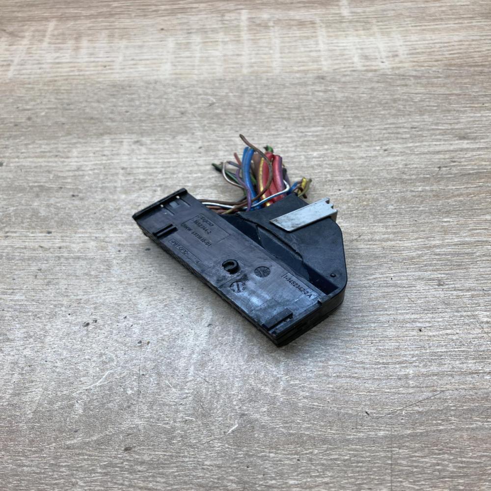 6931865   Plug wire BMW 5 F10 F11