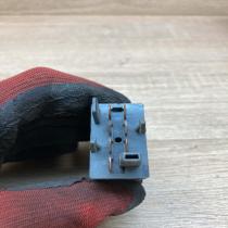 3B0953235B   Hazard light switch Volkswagen PASSAT B5