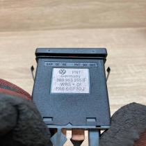 3B0953235B   Hazard light switch Volkswagen PASSAT B5