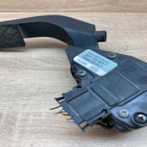 8D1721523F 6PV008376 With Plug Accelerator throttle pedal Volkswagen PASSAT B5