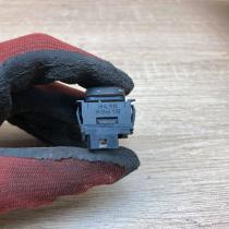 3438 R6619   Electric window control switch Peugeot Expert