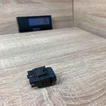 3438 R6619   Electric window control switch Peugeot Expert