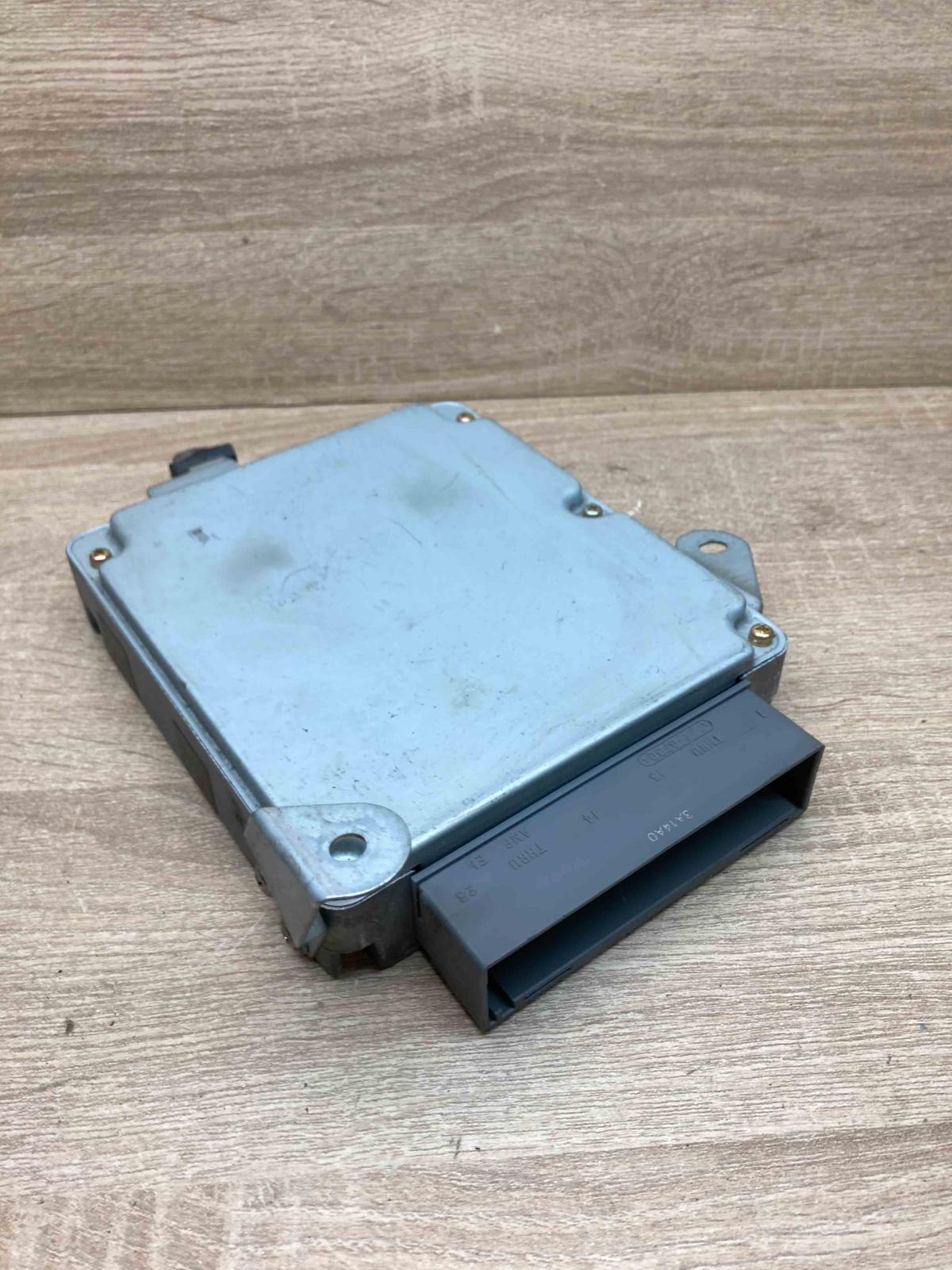 RF5D 18 881E 275800 6035 RF5D Engine control unit/module ECU Mazda 6