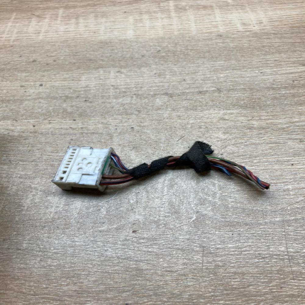 6901660 6901660 05  Plug wire BMW X5 F15